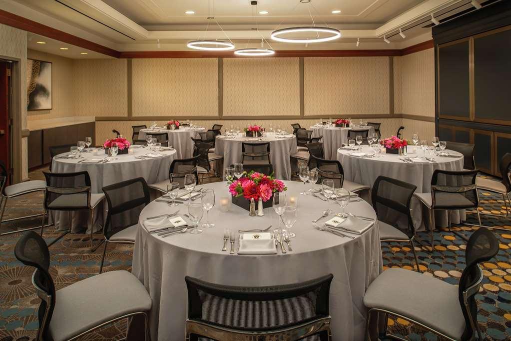 The Duniway Portland, A Hilton Hotel 4*