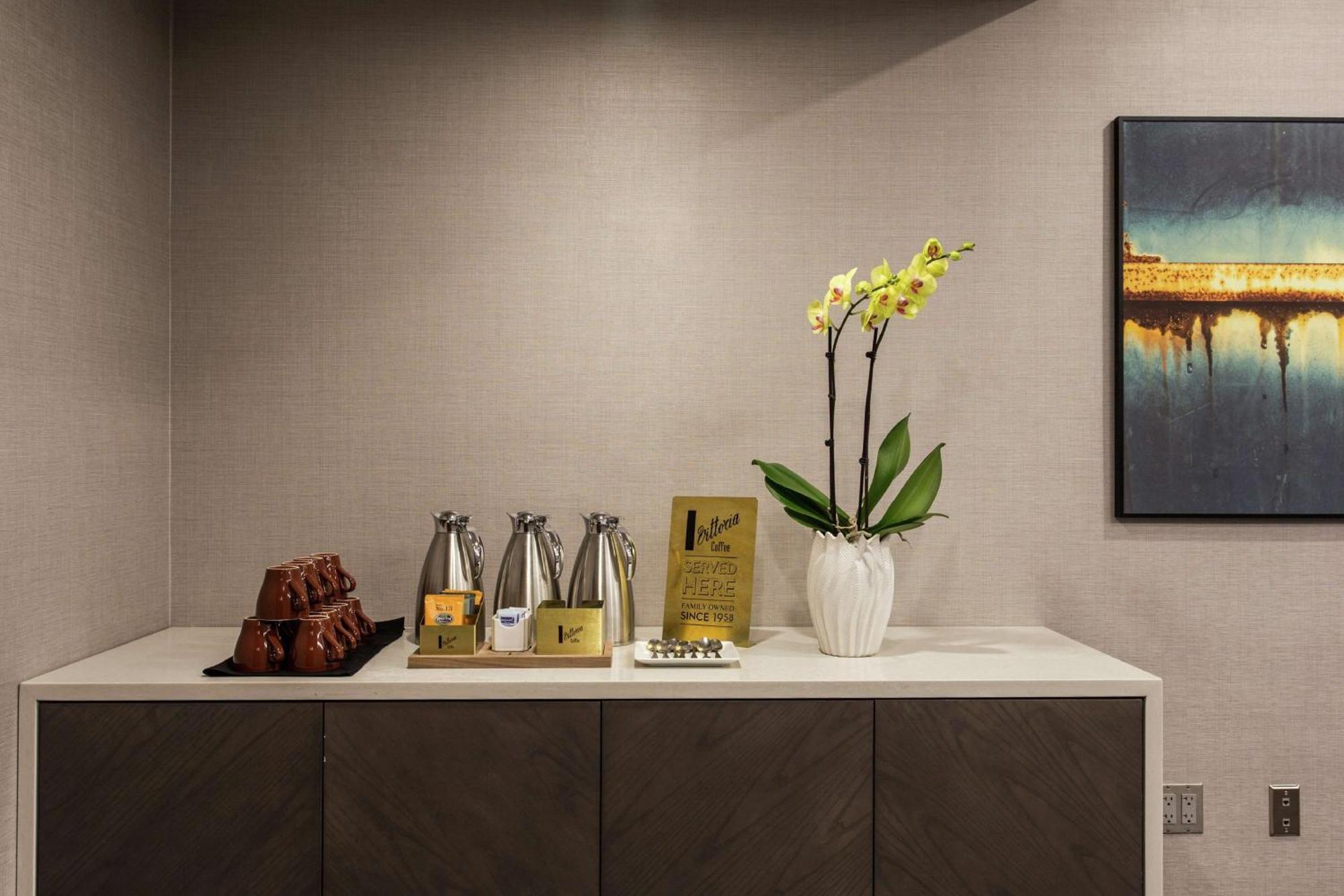 The Duniway Portland, A Hilton Hotel Portland