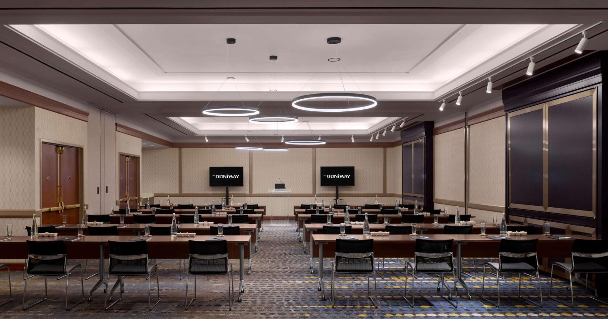 Hotel The Duniway Portland, A Hilton