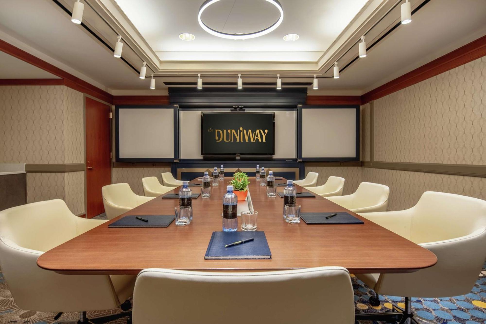 Hotel The Duniway Portland, A Hilton 4*