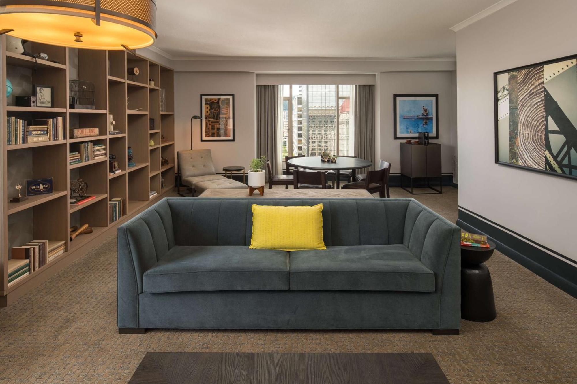 The Duniway Portland, A Hilton Hotel Portland