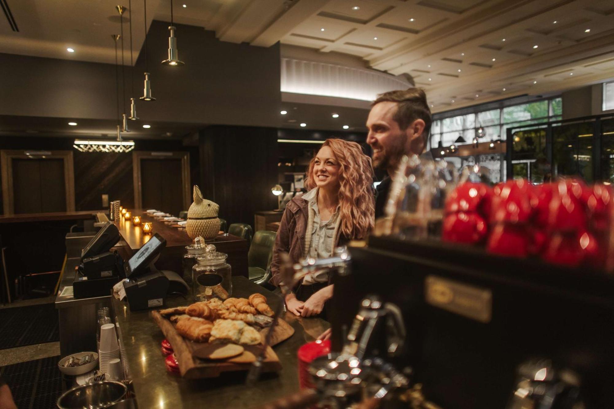 The Duniway Portland, A Hilton Portland