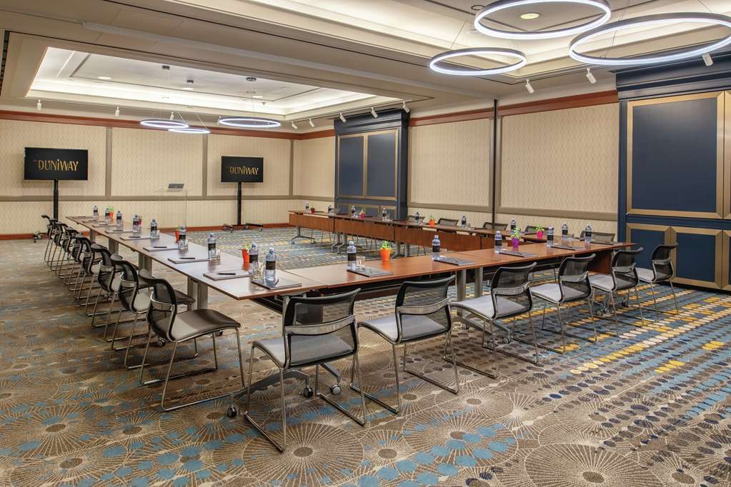 The Duniway Portland, A Hilton Hotel